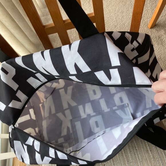 Victoria's Secret PINK Duffel Bag Black/White NWOT - Picture 13 of 15
